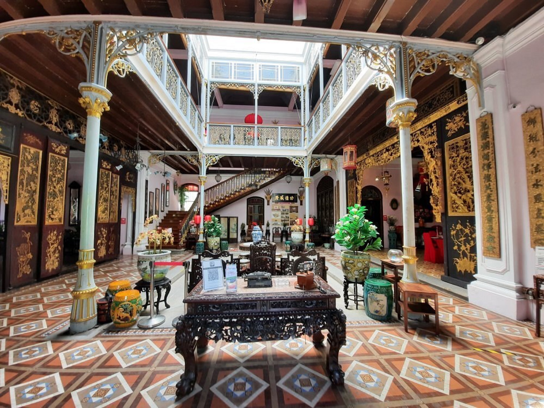 Pinang Peranakan Mansion interior gallery